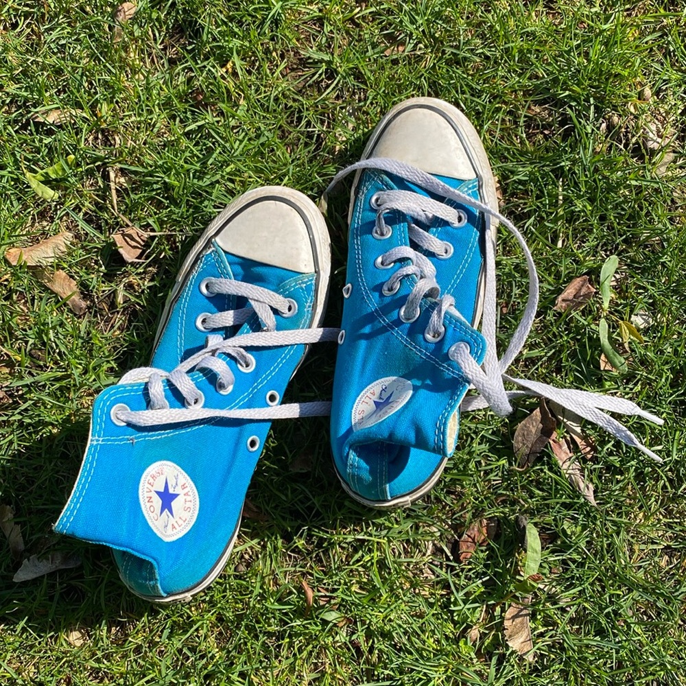 Blue converse All star high tops